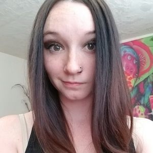 Meet your Posher, Michaela